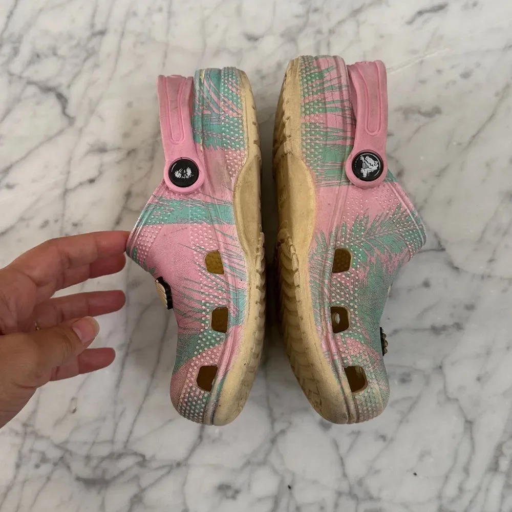 Girls Sz 13 Spring Break Crocs Palm Tree Widgets